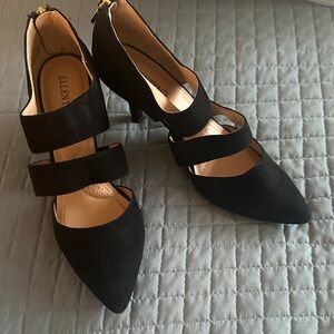 Ellen Tracy Elegant Black Heels